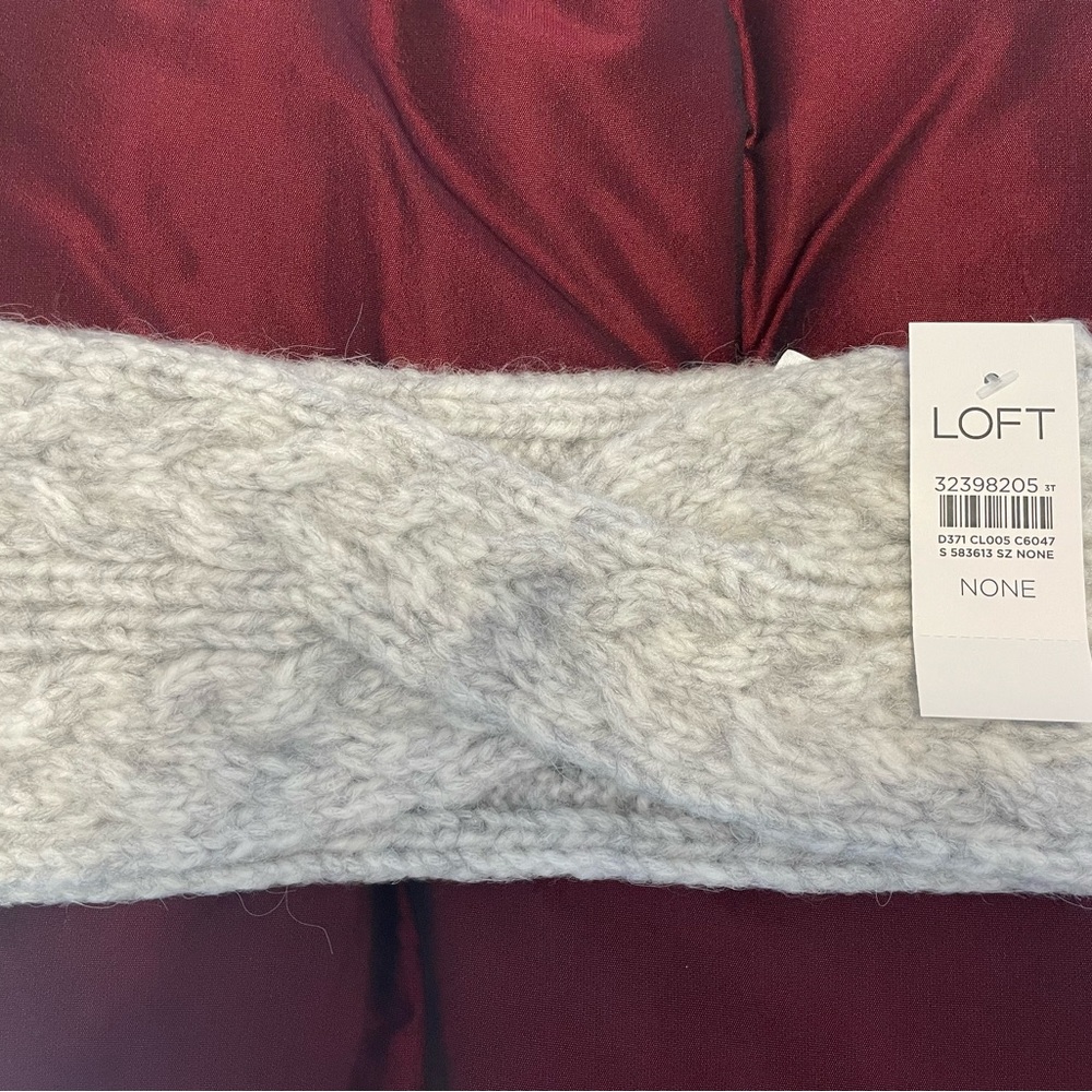 LOFT Soft Knit Cream Headband